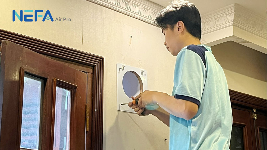 So sánh máy cấp khí tươi ngoài trời và treo tường: Ưu nhược điểm 9 Lap Ong Cap Khi Tuoi