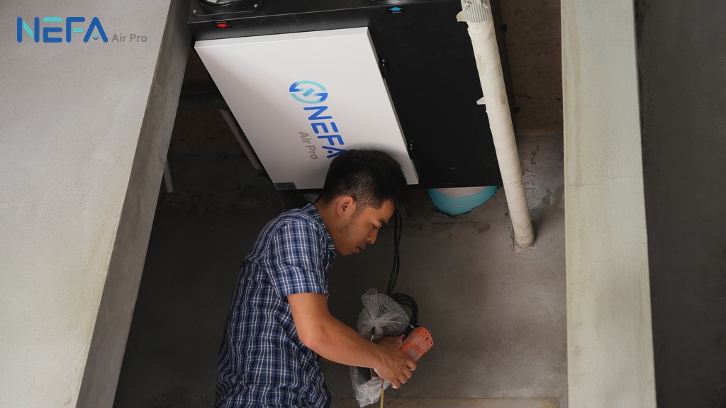 So sánh máy cấp khí tươi trung tâm với máy ngoài trời? Máy nào tốt hơn 10 Nef01514 Out